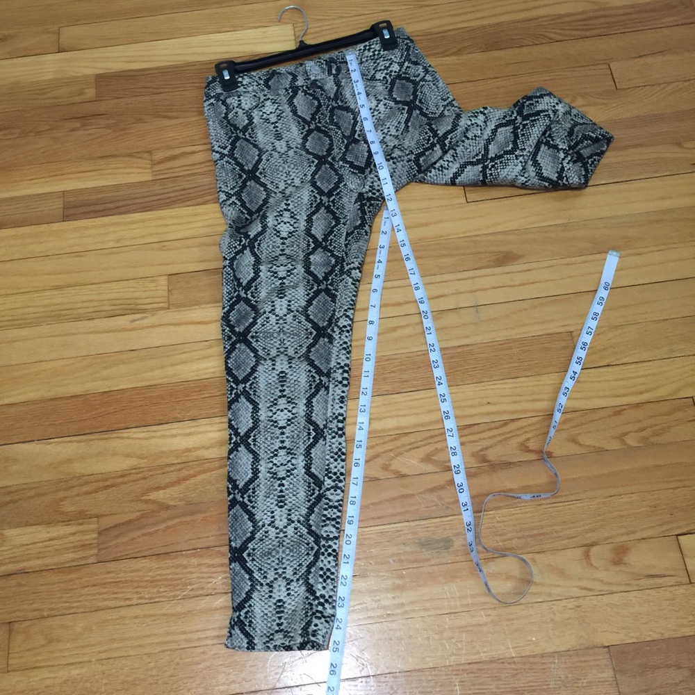 ZARA Snake Skin Skinny Pants size 6 - Picture 9 of 11